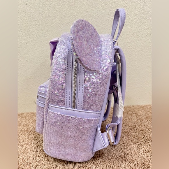 NWT Loungefly Disney Parks opalescent sequined backpack - Picture 3 of 4